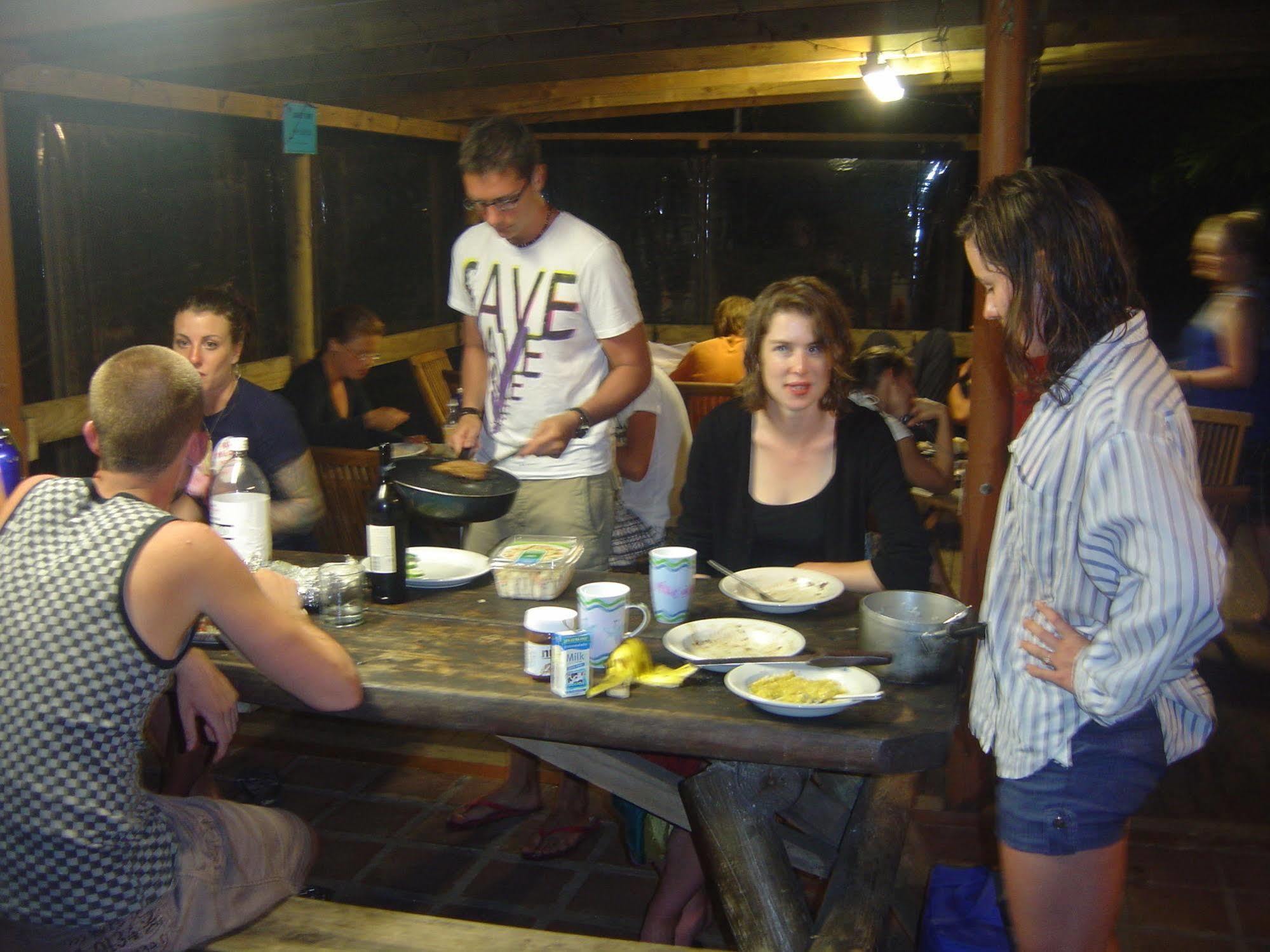 Samurai Beach Bungalows One Mile ภายนอก รูปภาพ